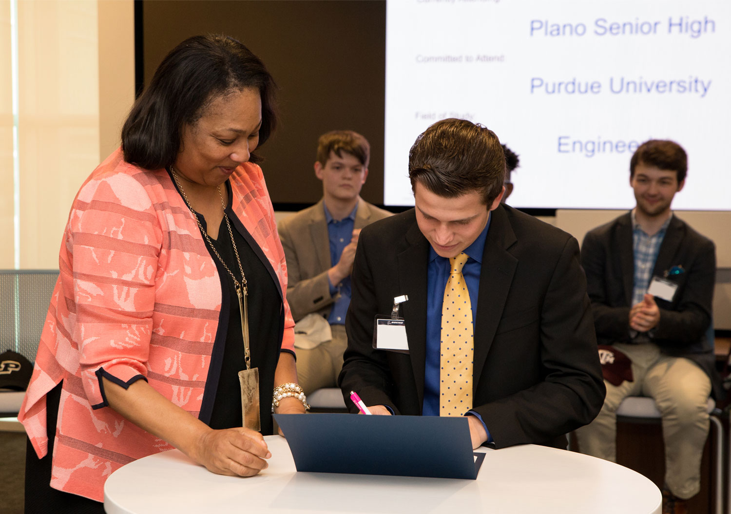 STEM Signing Day with Plano ISD Students hosted by Boeing // photos courtesy of Boeing
