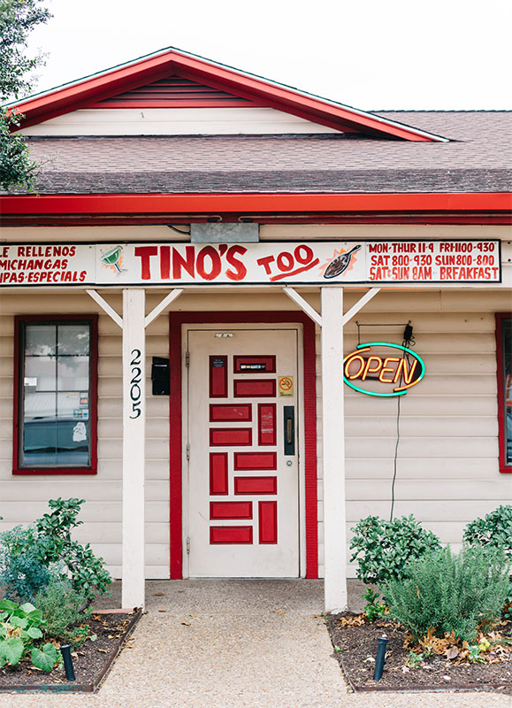 Tino's Too on K Ave // photo Emilee Prado