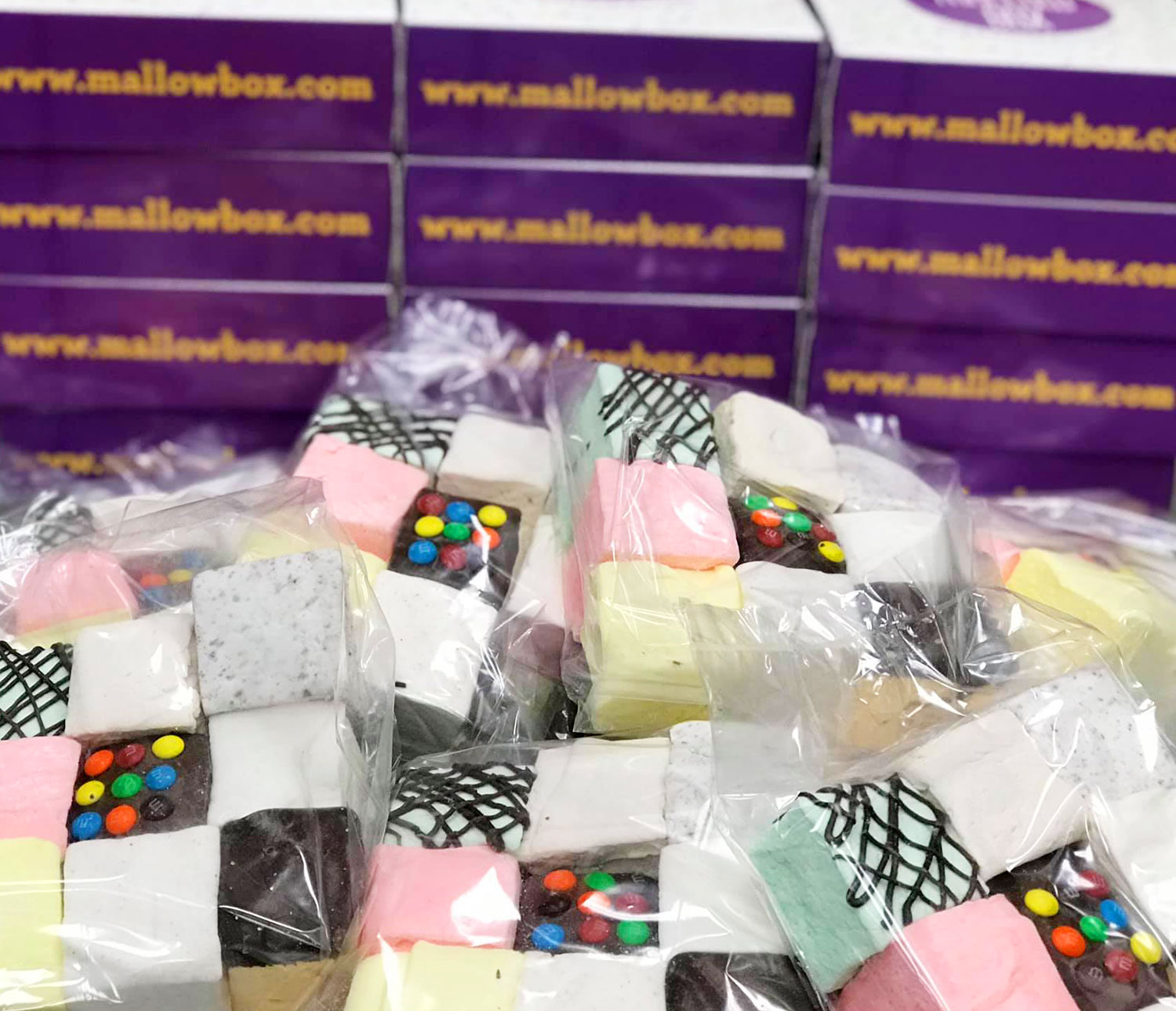 Mallow Box gift packages