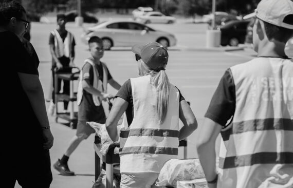 The Storehouse volunteers bring food to clients. Photography Lauren Allen